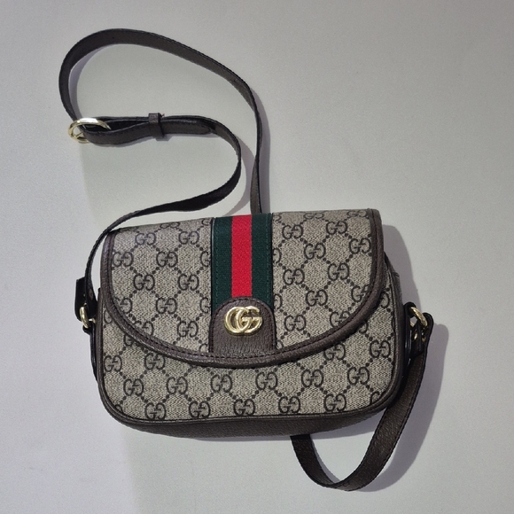 Gucci Handbags - Gucci Ophidia Small Shoulder Bag.
